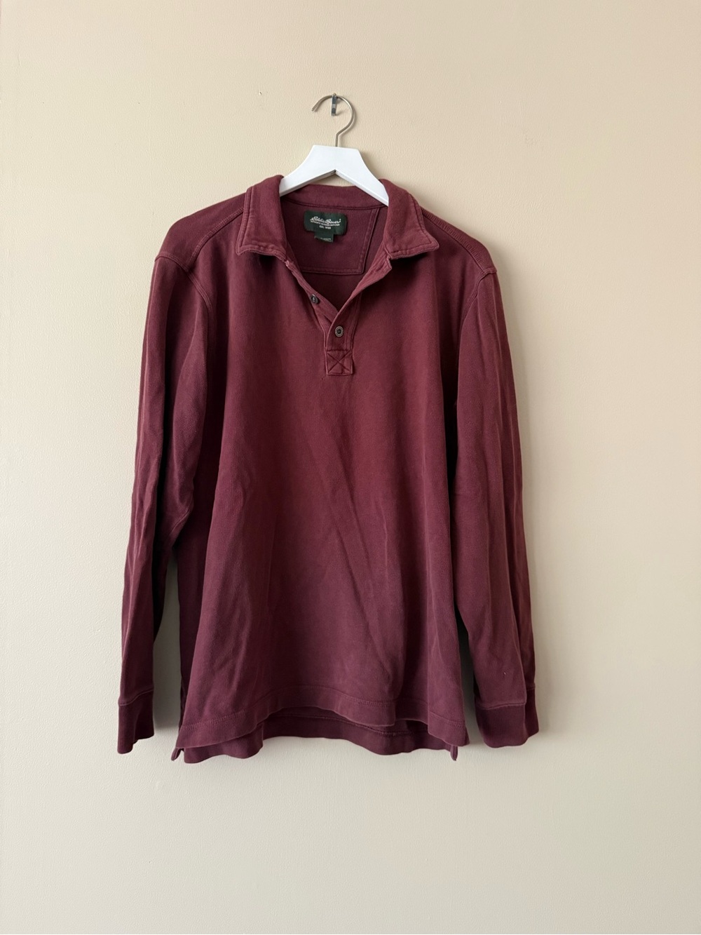 Eddie Bauer Men's Burgundy Long Sleeve Solid Polo Shirt Size Medium 100% Cotton